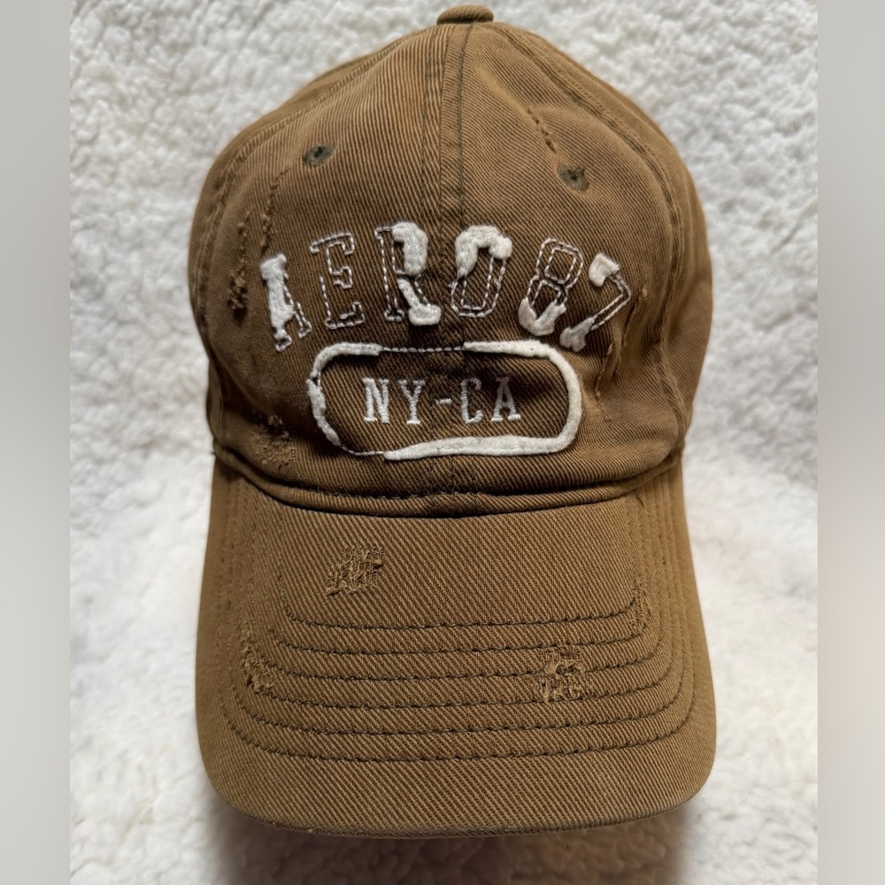 Vintage 2000's Aeropostale 87 Fitted Distressed Hat SIZE S/M Nu Fit Tan & White
